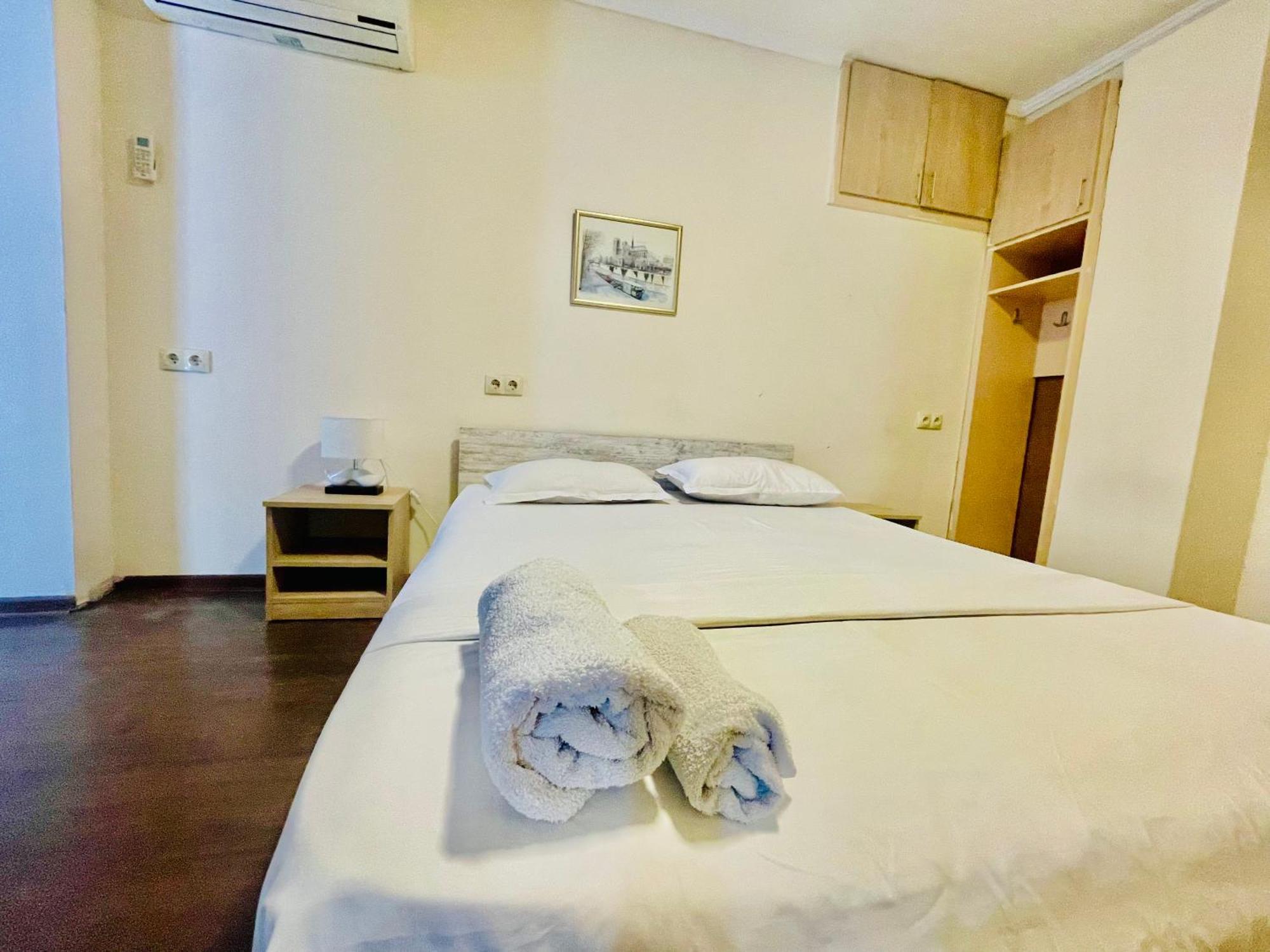 Albergue Bon Voyage Tiflis Exterior foto