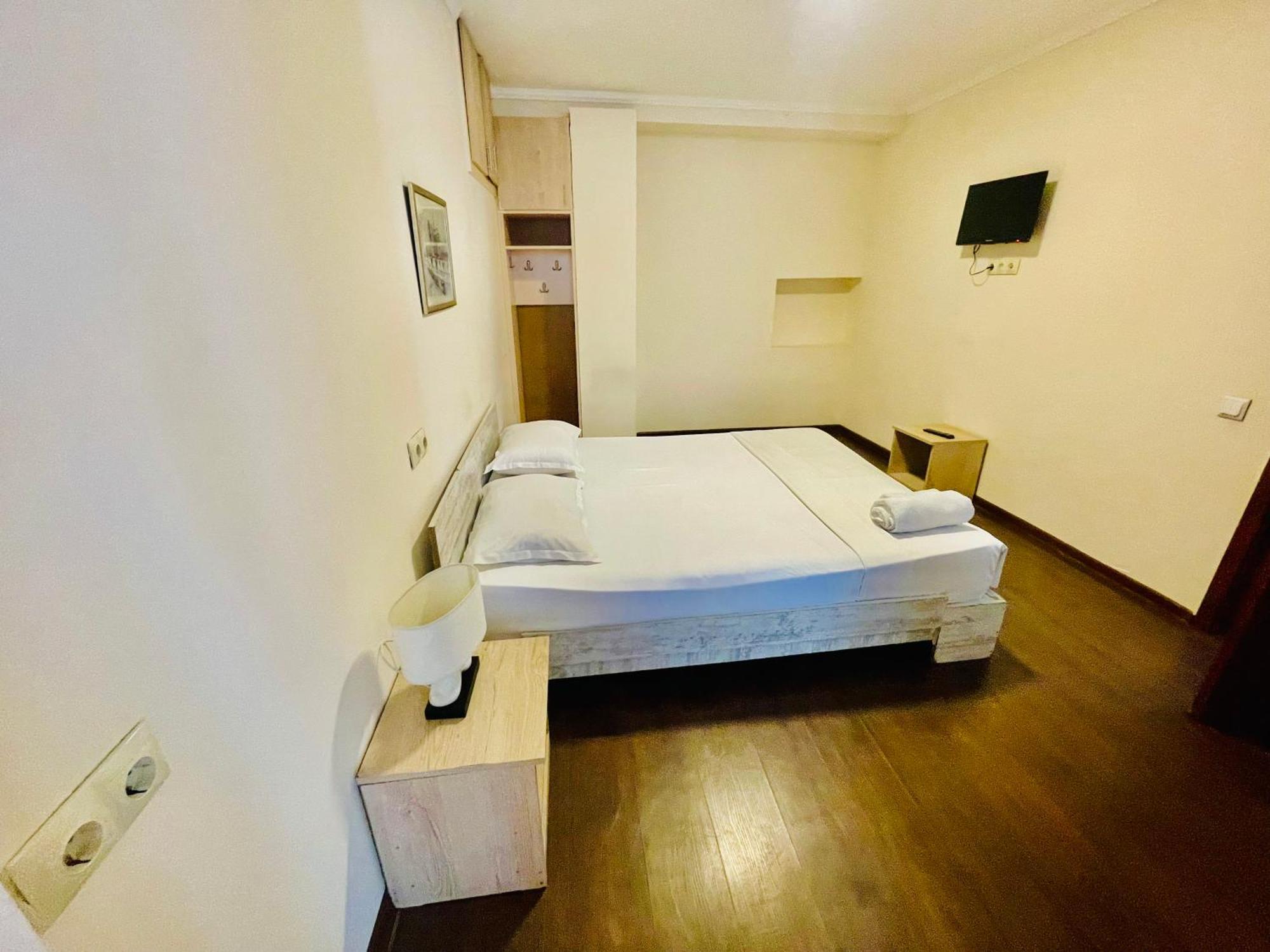 Albergue Bon Voyage Tiflis Exterior foto
